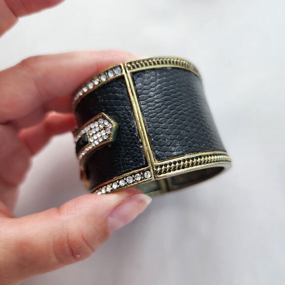 HEIDI DAUS Art Deco Black Leather Swarovski Crystal Cuff Bangle Bracelet Big - Picture 6 of 10